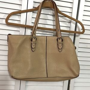 EUC Cole Haan Pebble Leather Bag